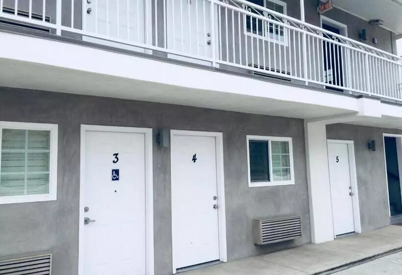 هتل Value Inn
