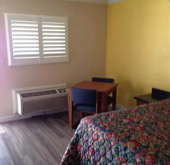 هتل Value Inn