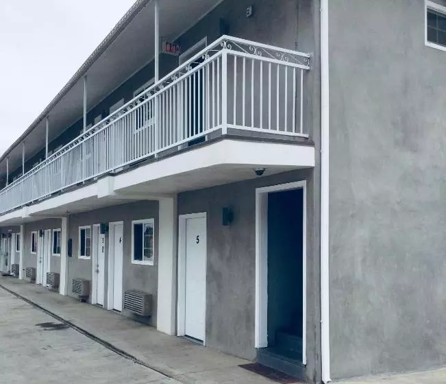 هتل Value Inn