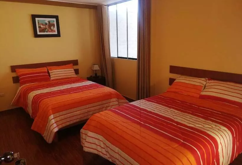 Nasca Travel One Hostel
