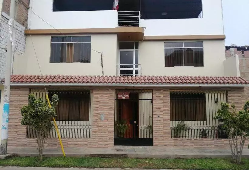 Nasca Travel One Hostel
