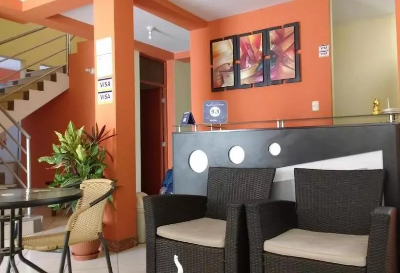 Nasca Travel One Hostel