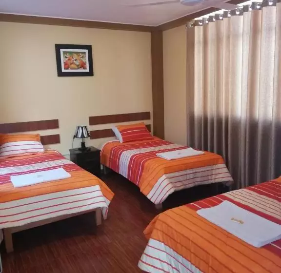 Nasca Travel One Hostel