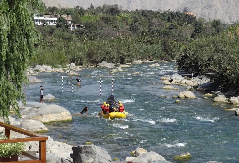 El Molino Hotel Y Restaurant