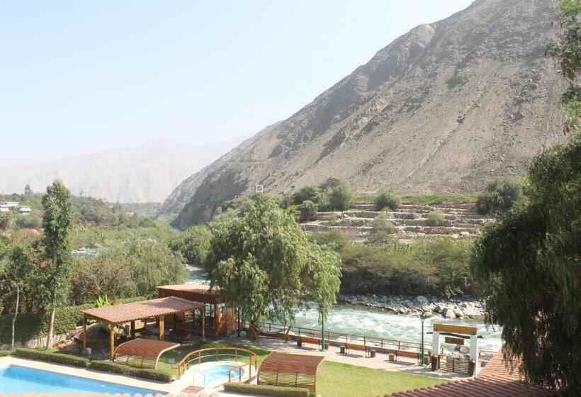 El Molino Hotel Y Restaurant