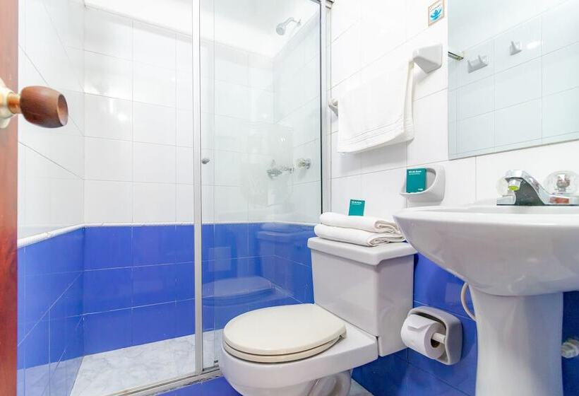 Отель Ayenda La Antigua