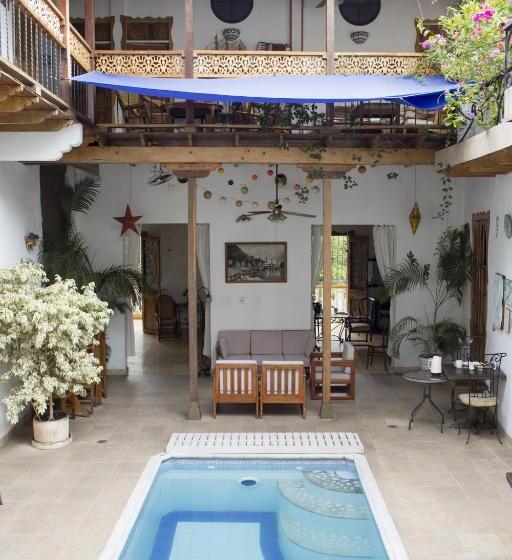 هتل Casa Belle Epoque