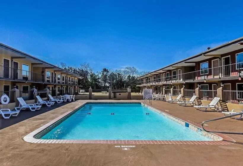 ホテル Econo Lodge