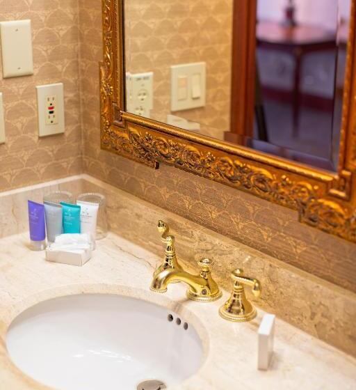 فندق The Towers At Kahler Grand