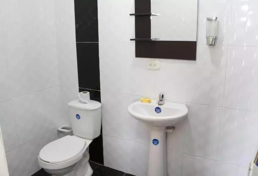 هتل Villa Del Rosario Nuevo
