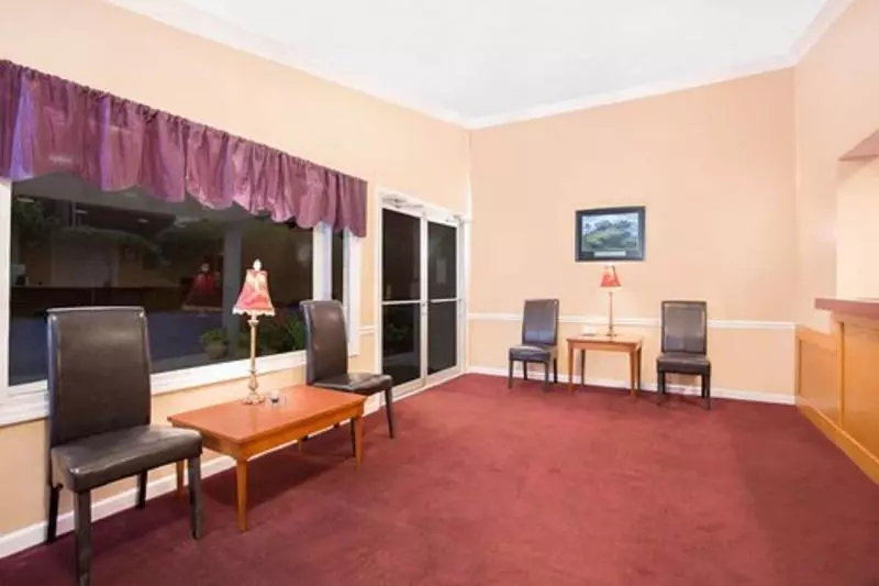 Motelli Knights Inn Augusta At Deans Bridge Rd