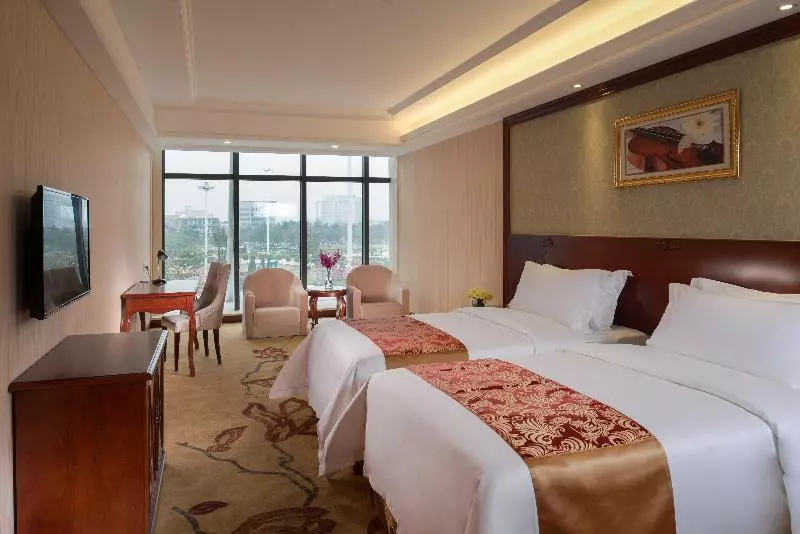 Viennahotel Shenzhen Pingshan Shenshan Road