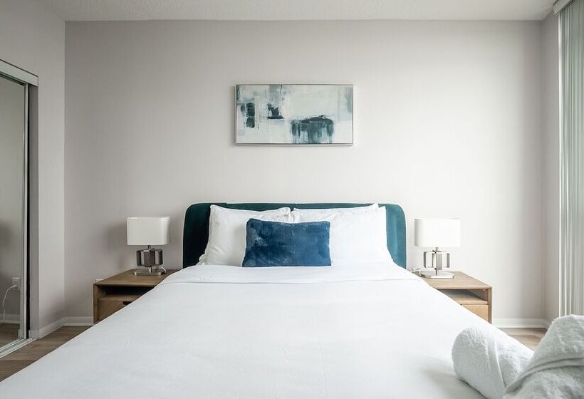 Rivetstays - The Neptune