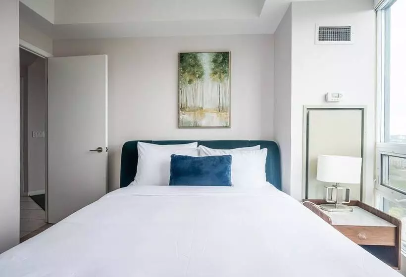 Rivetstays - The Neptune