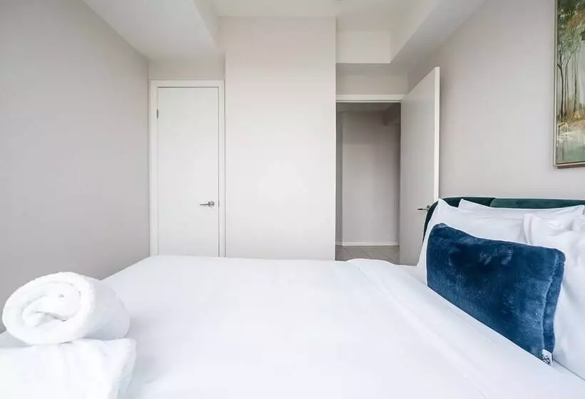 Rivetstays - The Neptune