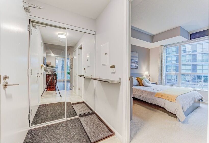 Rivetstays - The Neptune