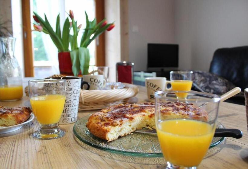 ベッドアンドブレックファースト Chambres D'hôtes Béred Vuillemin