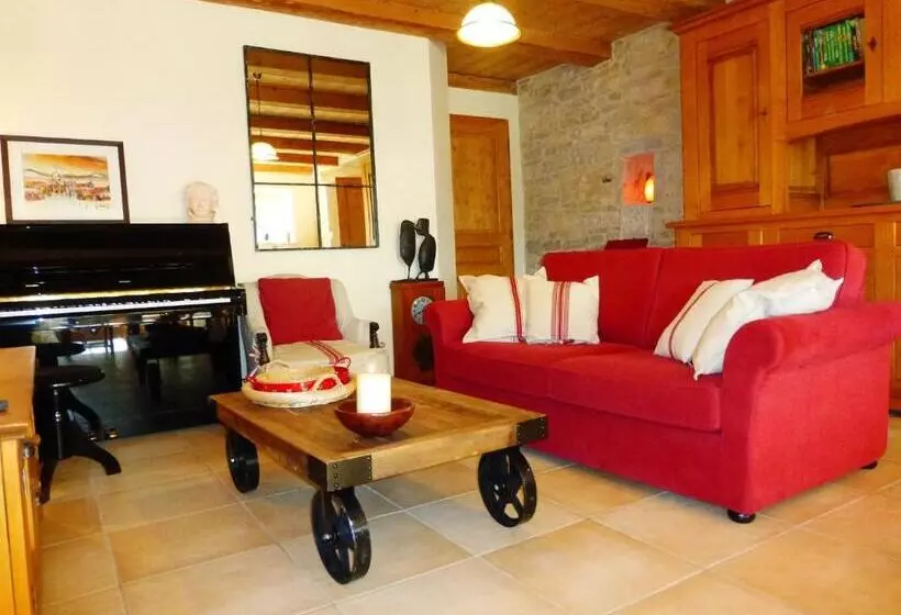 Aamiaismajoitus (B&B) Chambres D'hôtes Béred Vuillemin
