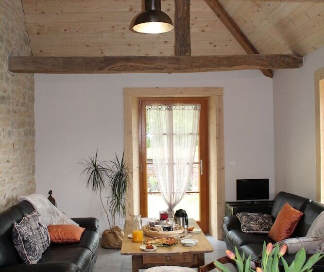 ベッドアンドブレックファースト Chambres D'hôtes Béred Vuillemin