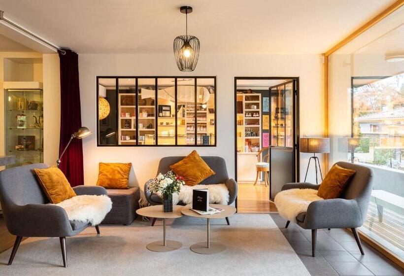 مبيت وإفطار La Maison De Karen Chocolat