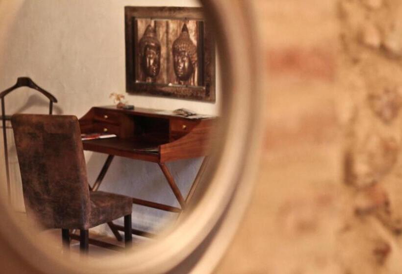 ベッドアンドブレックファースト Le Mas De La Prade