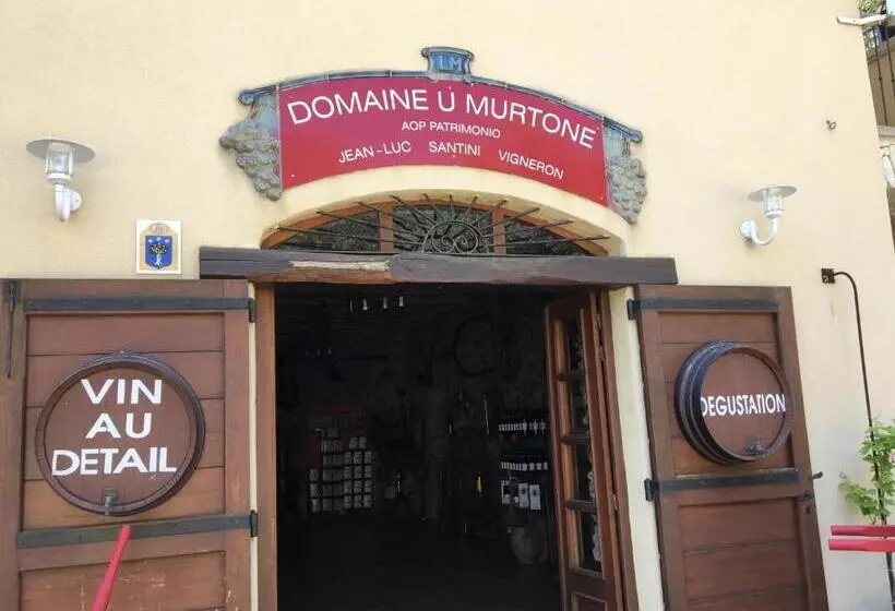 هتل Du Vignoble