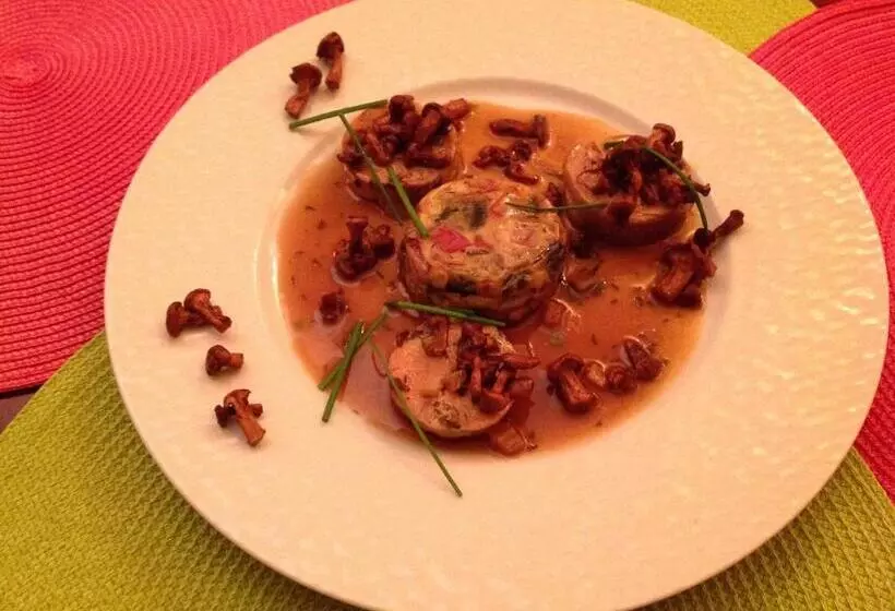ホテル Hôtel Restaurant Les Oliviers