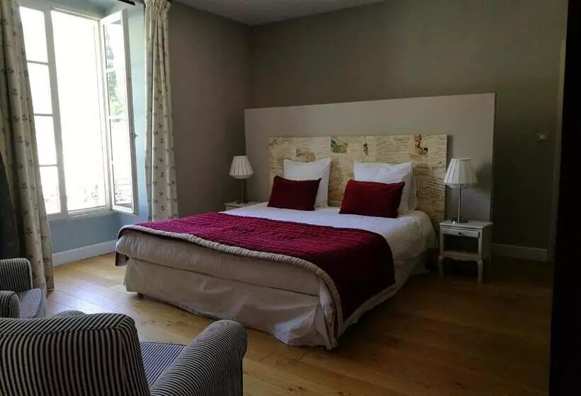 L Observance Bed & Breakfast