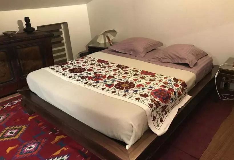 تختخواب و صبحانه Chambres D Hôtes Le Petit Siam : Le Calme En Centre Ville