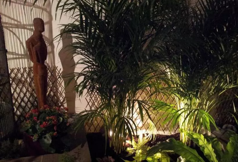 تختخواب و صبحانه Chambres D Hôtes Le Petit Siam : Le Calme En Centre Ville