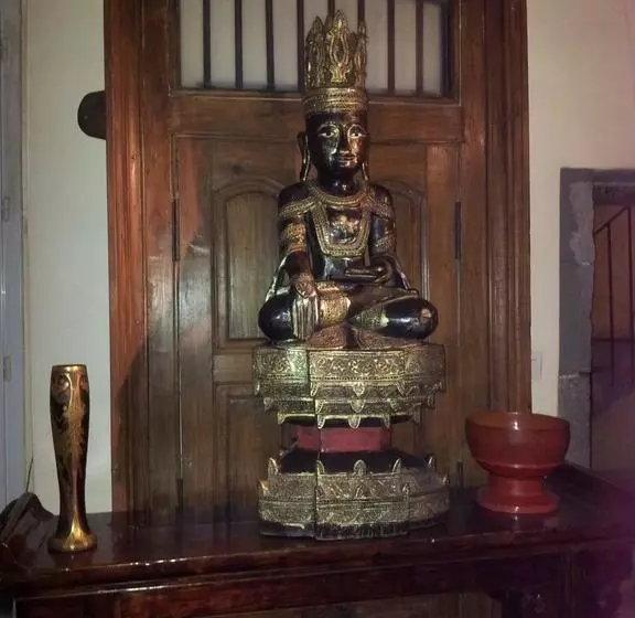 تختخواب و صبحانه Chambres D Hôtes Le Petit Siam : Le Calme En Centre Ville