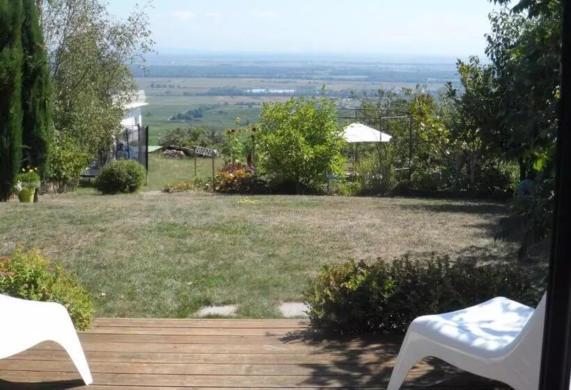 Aamiaismajoitus (B&B) Chambres D Hôtes Rachelle Schneider