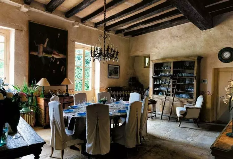 Aamiaismajoitus (B&B) Les Chambres D Hôtes Du Château De Saint Georges