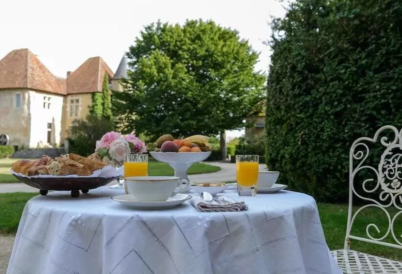 Aamiaismajoitus (B&B) Les Chambres D Hôtes Du Château De Saint Georges