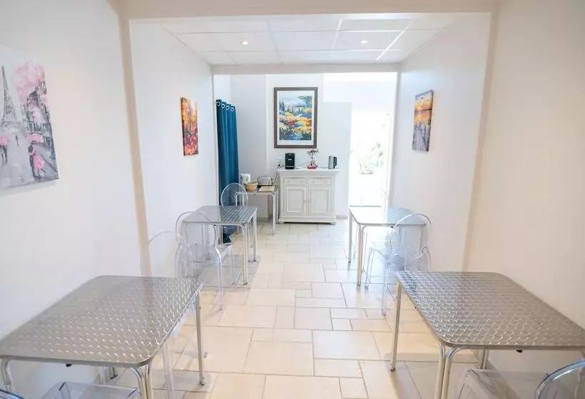 Aamiaismajoitus (B&B) Domaine D Auxonnettes Chambres D Hôtes Et Gîtes
