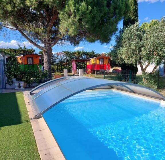 Bed and Breakfast Gites Et Roulottes Du Grand Puits