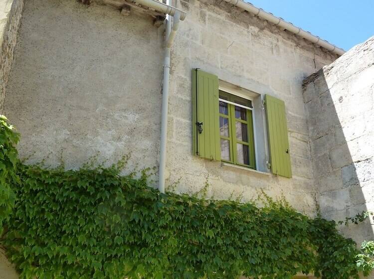 住宿加早餐  La Clé Des Chants