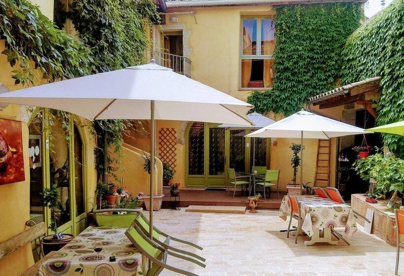 Bed and Breakfast La Clé Des Chants