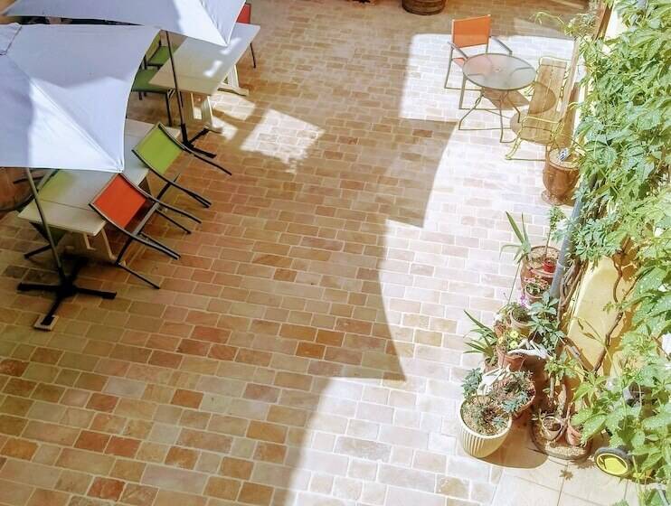 Bed and Breakfast La Clé Des Chants