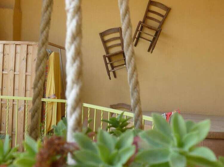 Bed and Breakfast La Clé Des Chants