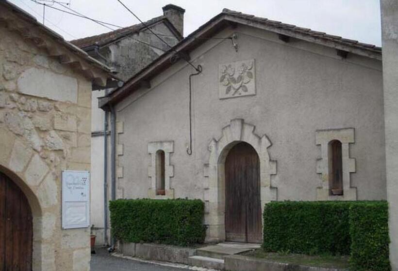 Bed and Breakfast La Maison Des Aurélines
