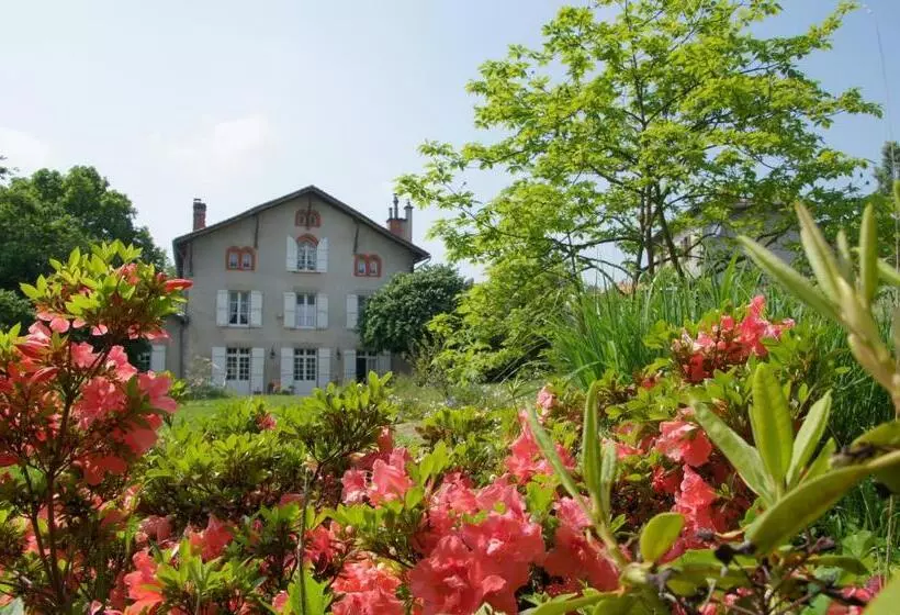 ベッドアンドブレックファースト Le Clos De La Muse