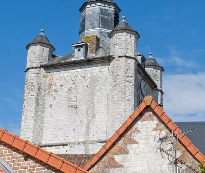 Aamiaismajoitus (B&B) Le Relais Du Beffroi