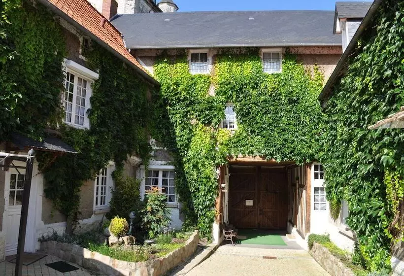 Aamiaismajoitus (B&B) Le Relais Du Beffroi