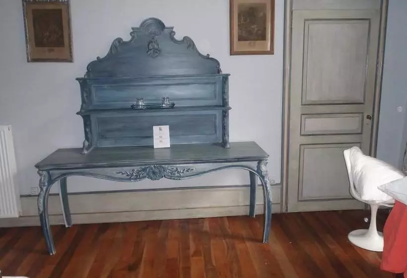 تختخواب و صبحانه Les Chambres Du Manoir