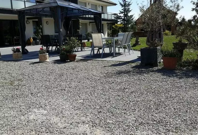 Aamiaismajoitus (B&B) Maison D Hotes Sainte Hune Chambres