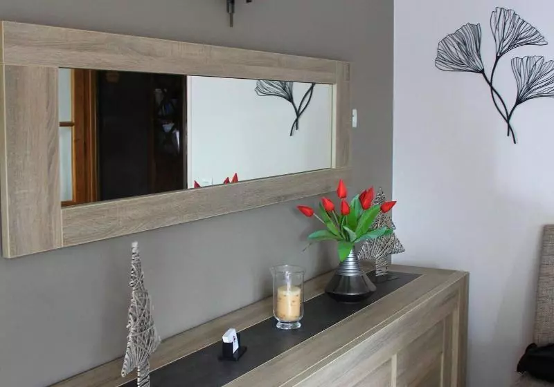 تختخواب و صبحانه Roissy Chambres