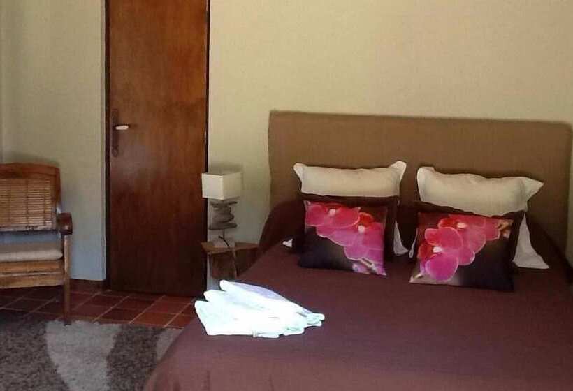 ホテル Auberge De La Foret Bonifatu