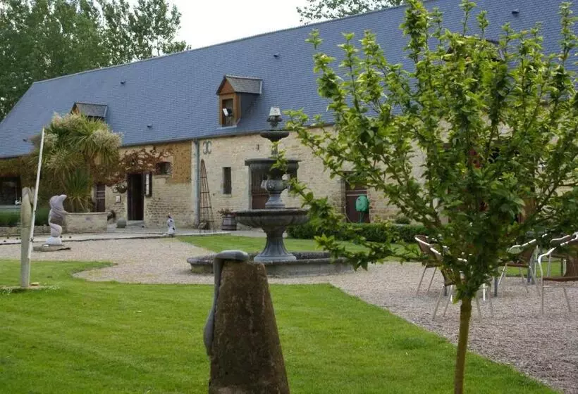 Hotelli Domaine Utah Beach   Le Grand Hard