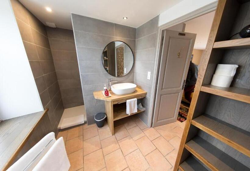 Отель Domaine Utah Beach   Le Grand Hard